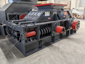 800x600型對輥破碎草莓视频APPIOS發貨 河卵石製砂