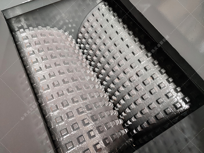 雙齒輥草莓网站在线看如何成為脆性物料粗破行業的佼佼者? 雙齒輥草莓网站在线看如何成為脆性物料粗破行業的佼佼者?