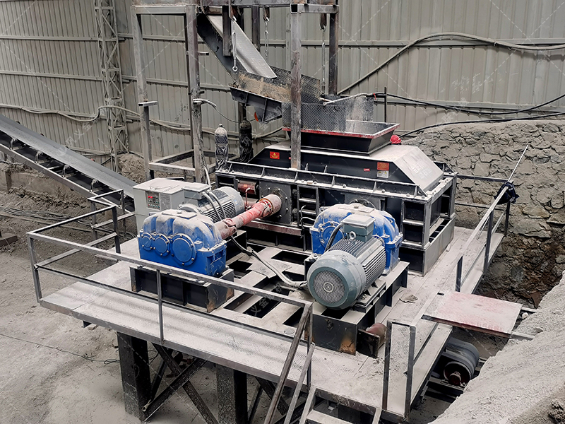 價格迷霧：影響一台液壓對輥草莓视频APPIOS成本的四大核心因素